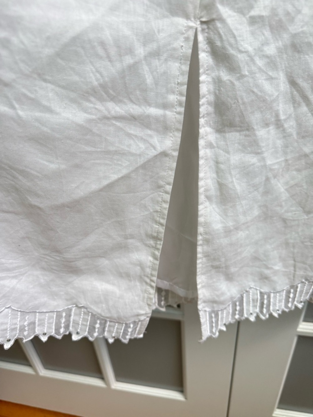 La Rea Linen Sleeveless White Midi Dress with Lace Trim - Picture 7 of 11